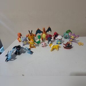 Pokémon Toy Set Of 15